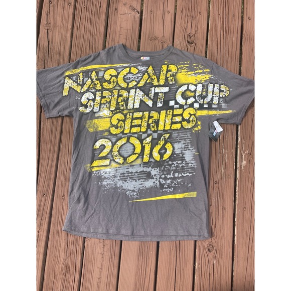 Nascar Other - NASCAR Sprint Cup Series 2016 Gray Graphic T-Shirt Racing Fan Apparel
